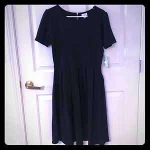 Lularoe L Black Amelia, NWT